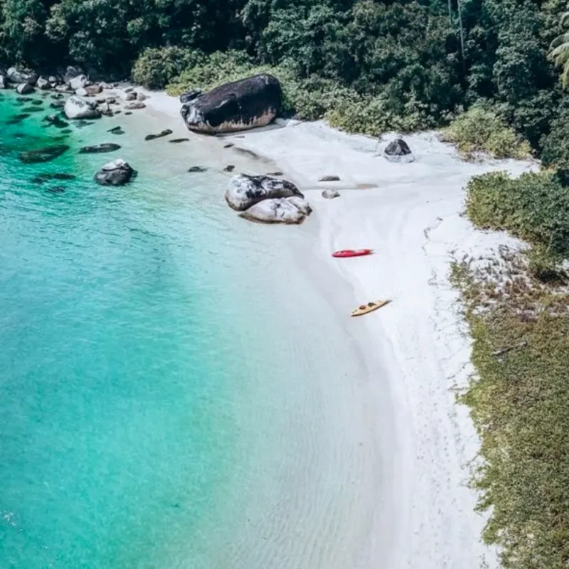 เกาะอาดัง